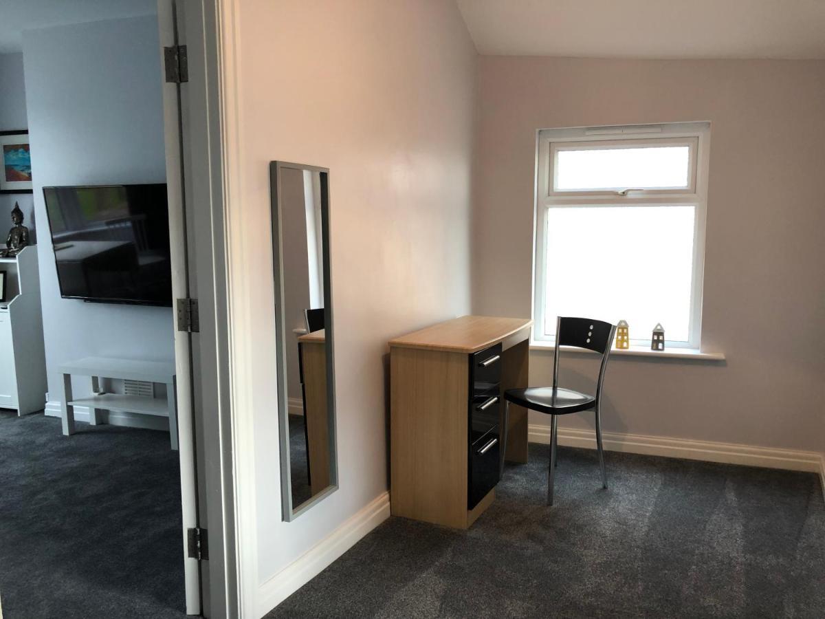 Bare Village Holiday Apartment Morecambe Exterior photo